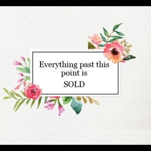 Thank you for visiting my closet!!! 🌺👠👜😊❤️